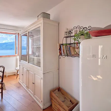 La Casa Di Mia - *