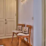 La Casa Di Mia - *