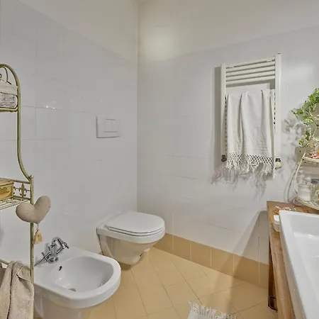 Сasa de vacaciones La Casa Di Mia - Torri Del Benaco