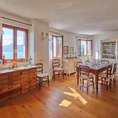 La Casa Di Mia - * Torri Del Benaco